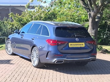 Used Mercedes-Benz C Class 2024 for sale - 76932628: Photo