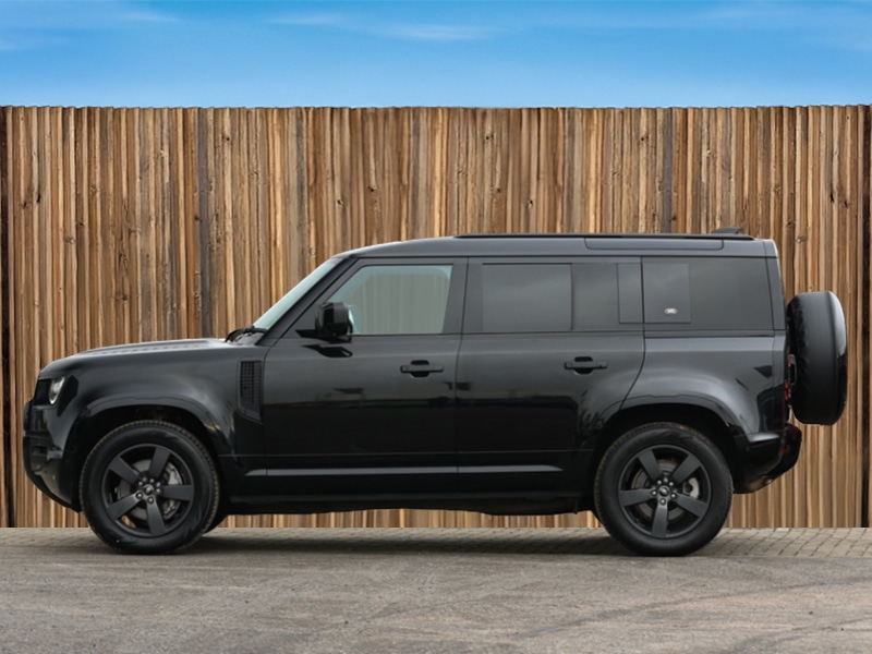 Used Land Rover Defender 2023 for sale - 77690428: Photo 5