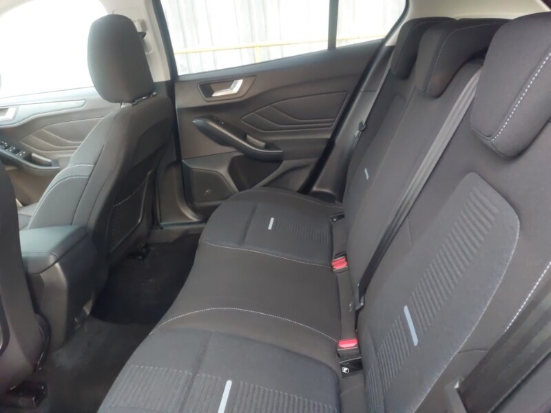 Used Ford Focus 2023 for sale - 77948315: Photo 6