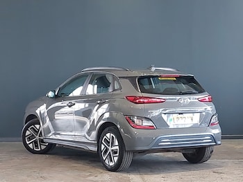 Used Hyundai KONA 2023 for sale - 77777728: Photo