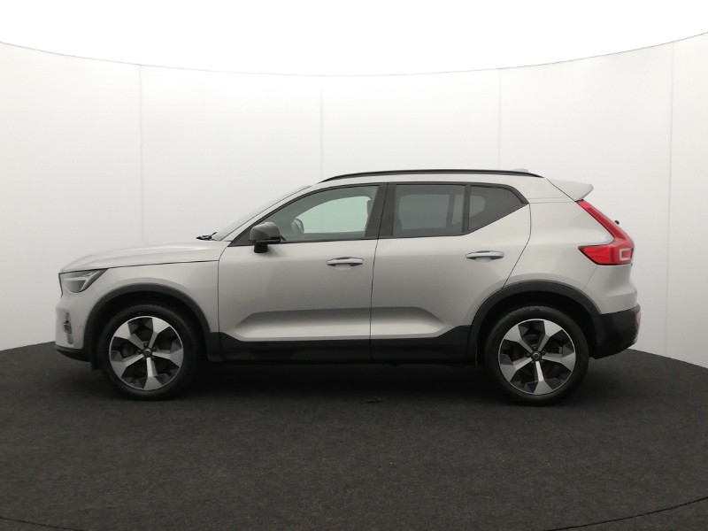 Used Volvo XC40 2022 for sale - 77875811: Photo 4