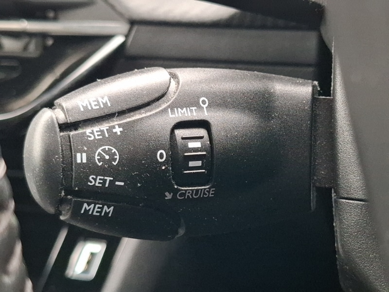 Used Peugeot 2008 2022 for sale - 77624772: Photo 12