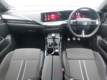 Used Vauxhall Astra 2023 for sale - 79207970: Photo