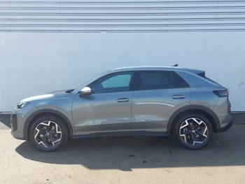 Used Volkswagen T-Roc 2026 for sale - 79603349: Photo