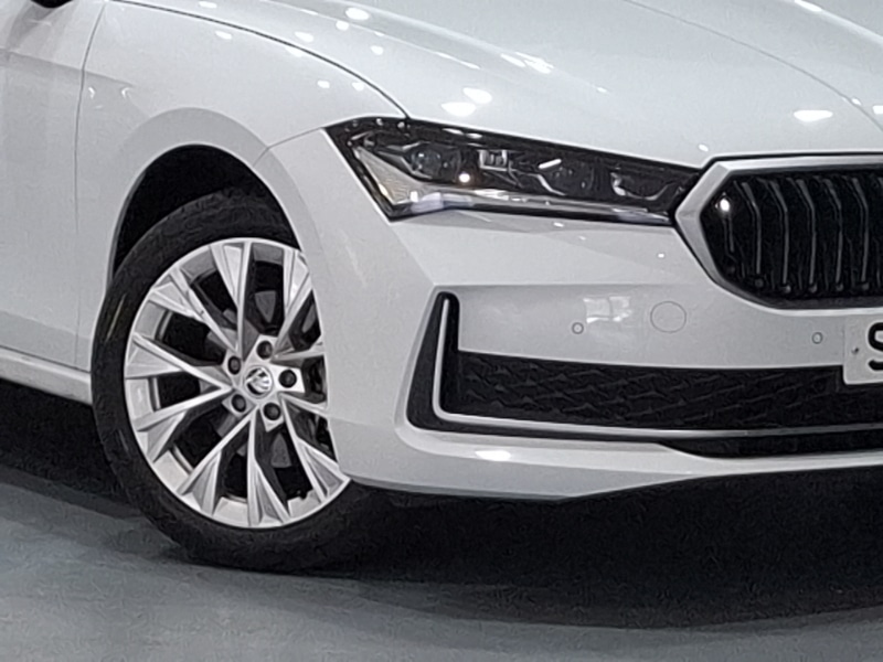 Used Skoda Superb 2024 for sale - 76347901: Photo 9