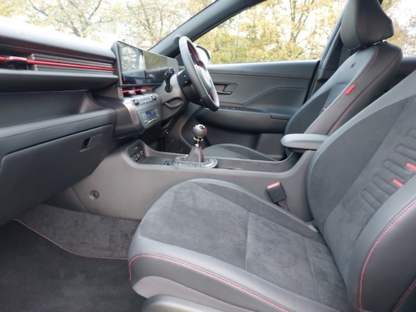 Used Hyundai KONA 2025 for sale - 76325110: Photo 5