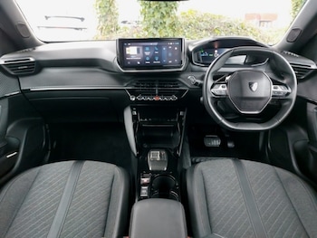 Used Peugeot 2008 2024 for sale - 77325732: Photo