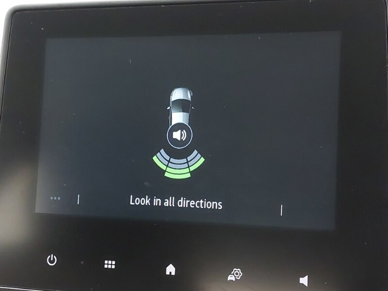 Used Renault Clio 2025 for sale - 77948779: Photo 12