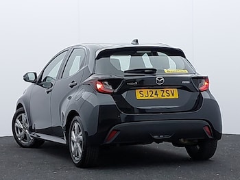 Used Mazda Mazda2 HYBRID 2024 for sale - 77634938: Photo
