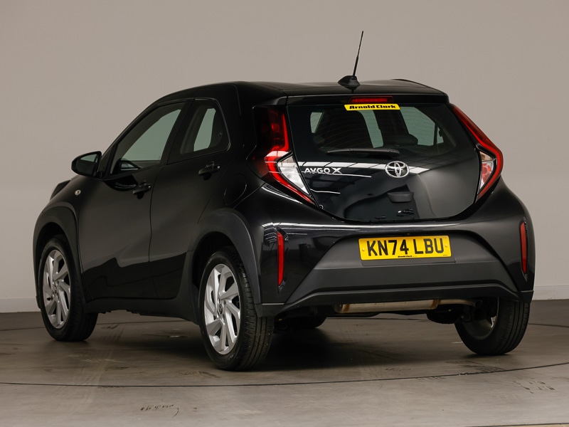 Used Toyota Aygo X 2024 for sale - 78179297: Photo 3