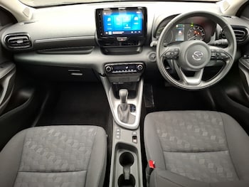 Used Mazda Mazda2 HYBRID 2024 for sale - 77252977: Photo