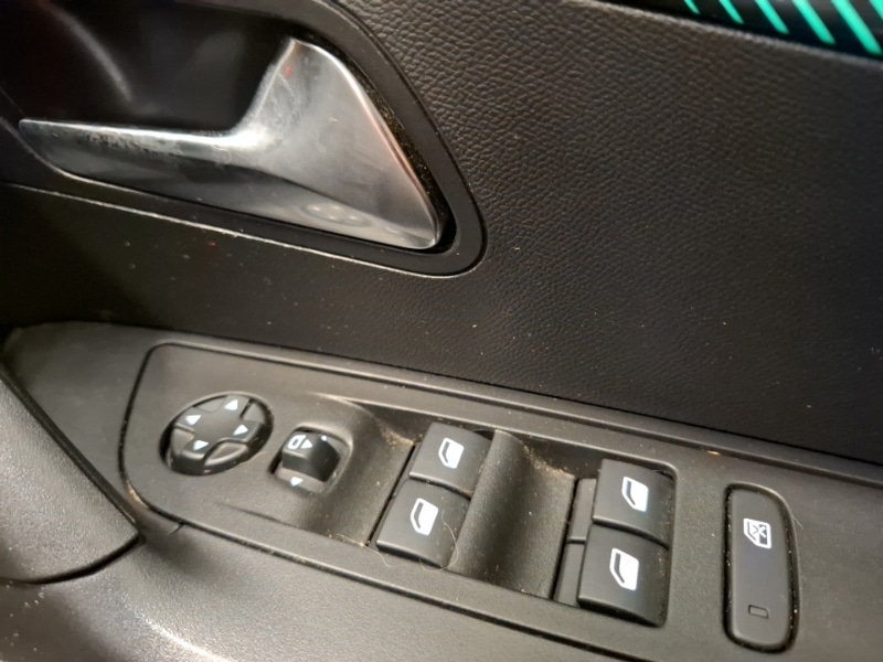 Used Peugeot 2008 2022 for sale - 77979289: Photo 12