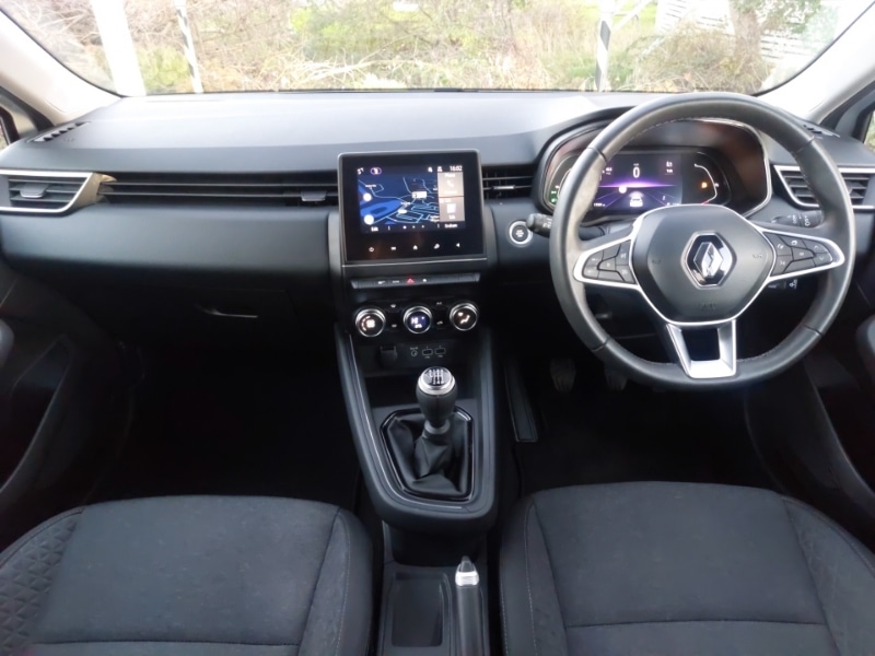 Used Renault Clio 2022 for sale - 76737671: Photo 2