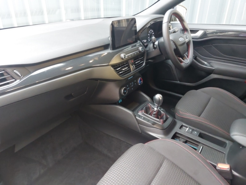 Used Ford Focus 2021 for sale - 76907279: Photo 5