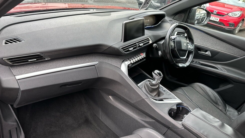 Used Peugeot 3008 2017 for sale - 75921920: Photo 10