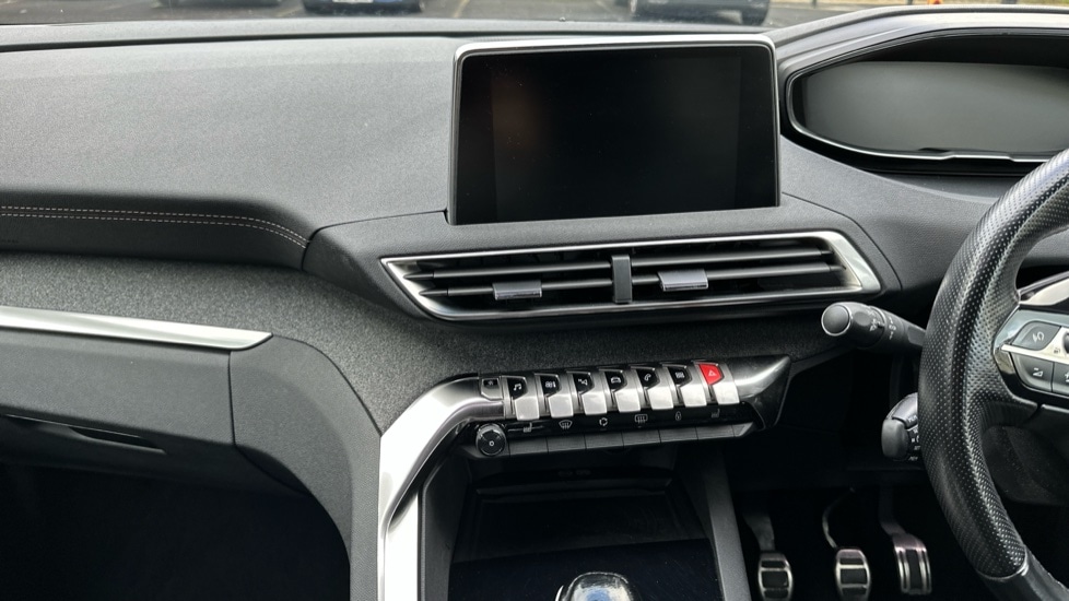 Used Peugeot 3008 2017 for sale - 75921920: Photo 12