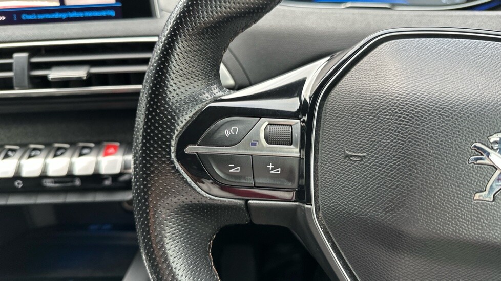 Used Peugeot 3008 2017 for sale - 75921920: Photo 22