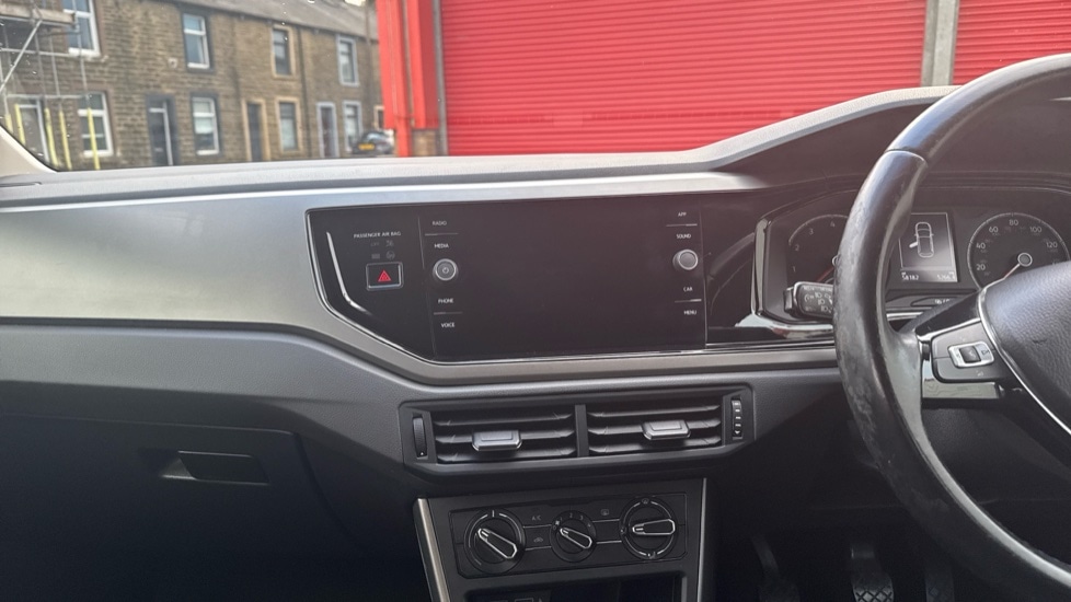 Used Volkswagen Polo 2018 for sale - 77031268: Photo 12