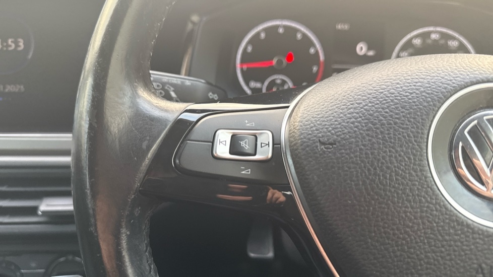 Used Volkswagen Polo 2018 for sale - 77031268: Photo 24