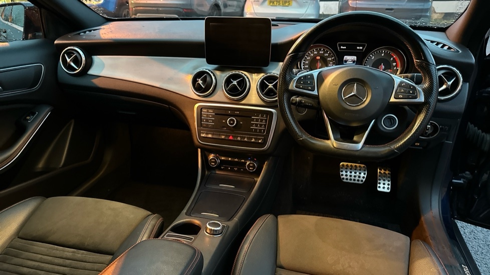 Used Mercedes-Benz GLA 2016 for sale - 76873619: Photo 11