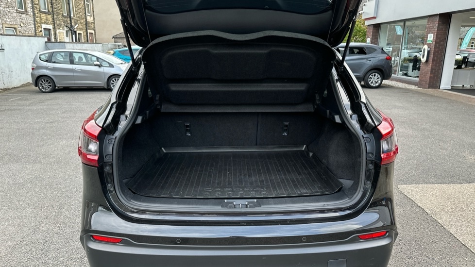 Used Nissan Qashqai 2018 for sale - 76015187: Photo 15