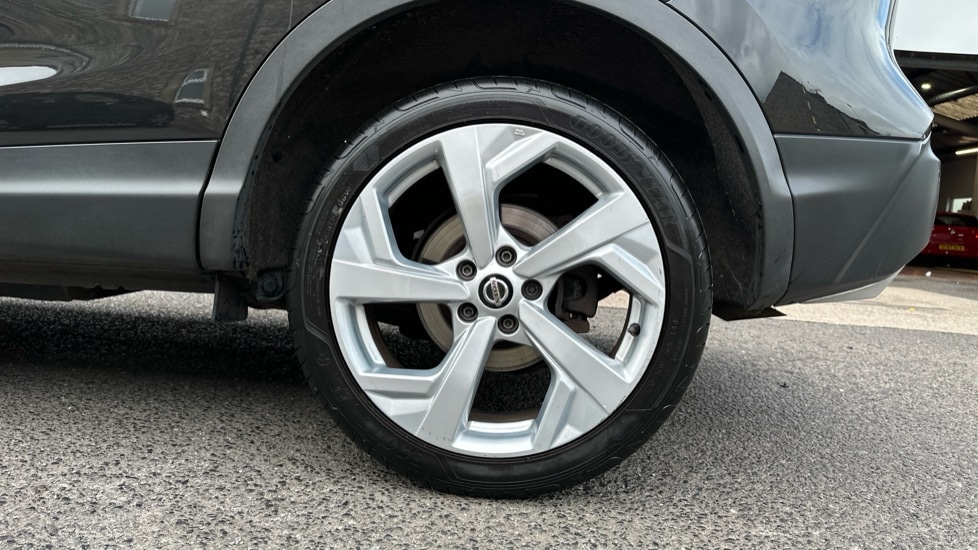 Used Nissan Qashqai 2018 for sale - 76015187: Photo 18