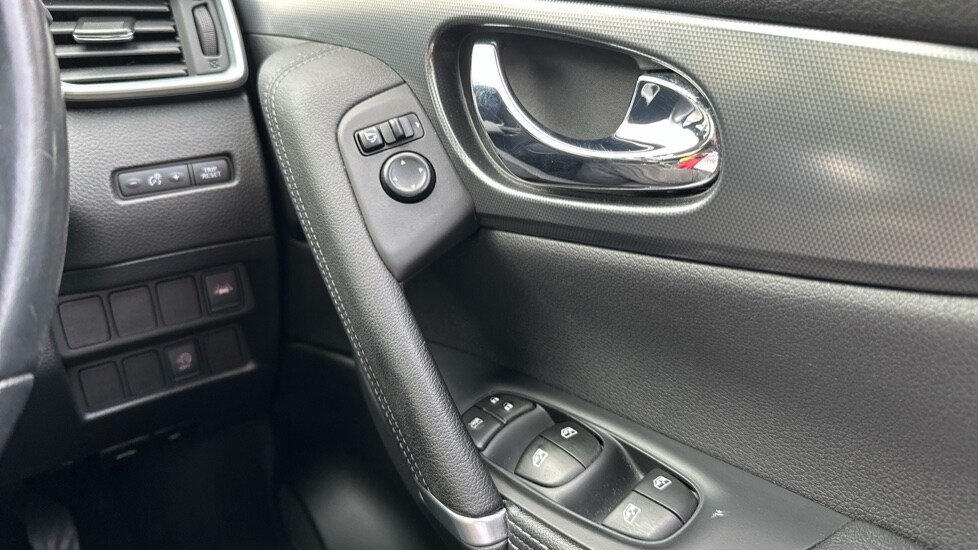 Used Nissan Qashqai 2018 for sale - 76015187: Photo 27