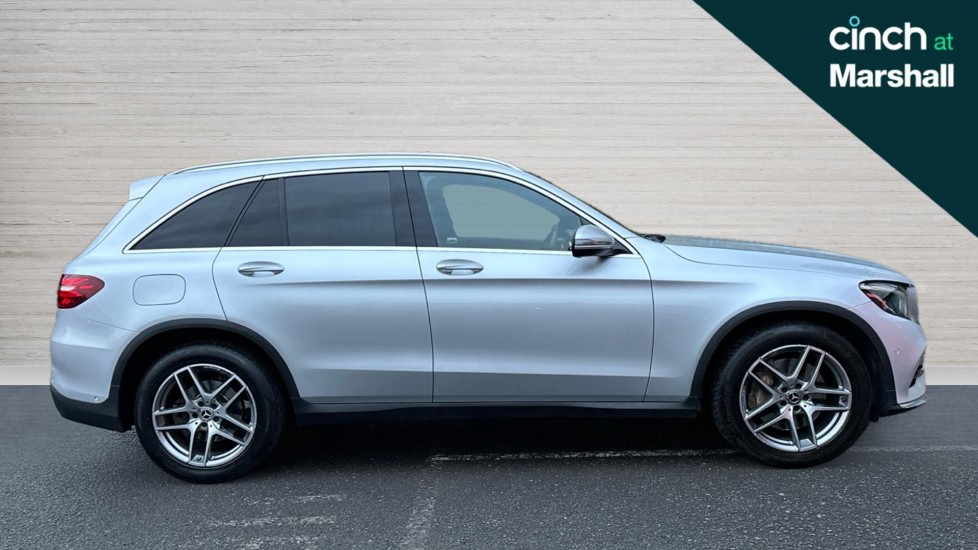 Used Mercedes-Benz GLC 2018 for sale - 76552529: Photo 2