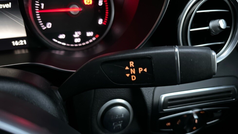 Used Mercedes-Benz GLC 2018 for sale - 76552529: Photo 24