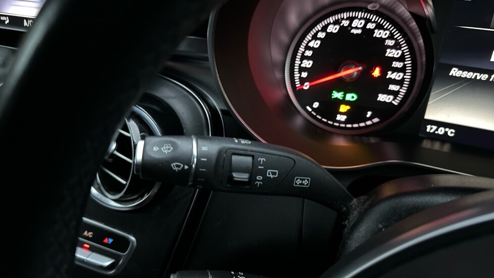 Used Mercedes-Benz GLC 2018 for sale - 76552529: Photo 25