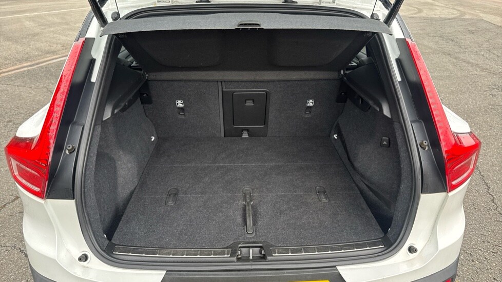 Used Volvo XC40 2018 for sale - 76841996: Photo 15