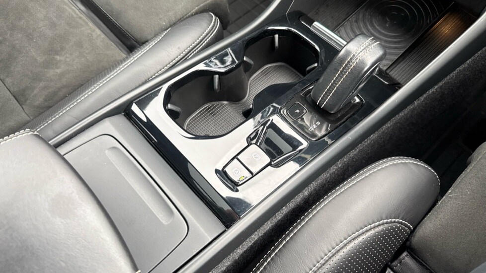 Used Volvo XC40 2018 for sale - 76841996: Photo 30