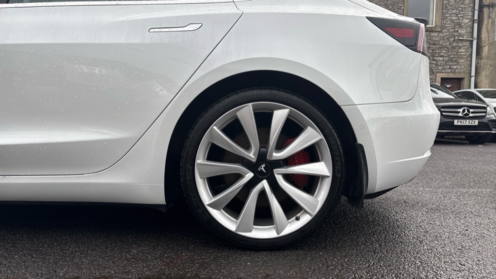 Used Tesla Model 3 2019 for sale - 76297427: Photo 17