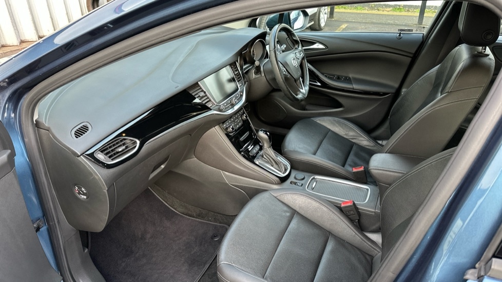Used Vauxhall Astra 2016 for sale - 76817888: Photo 10