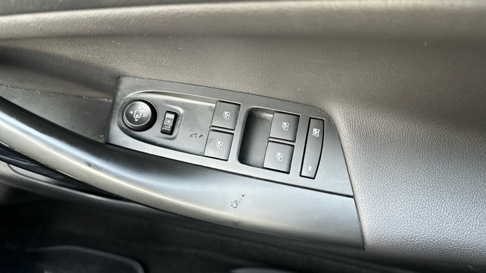Used Vauxhall Astra 2016 for sale - 76817888: Photo 27