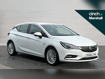 2018 - 1.6T 16V 200 Elite Nav 5dr