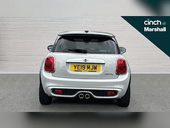 Used MINI Hatch 2019 for sale - 75534021: Photo