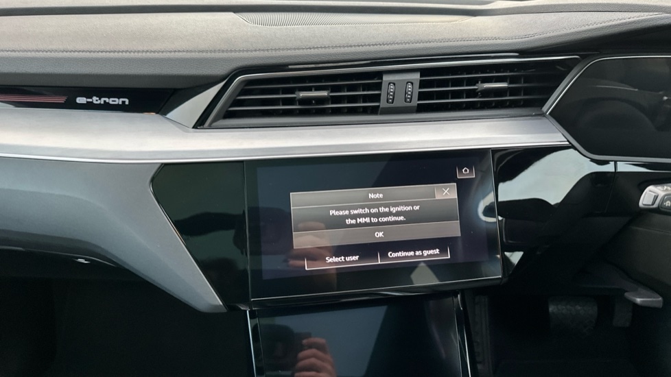 Used Audi e-tron 2021 for sale - 76415230: Photo 12