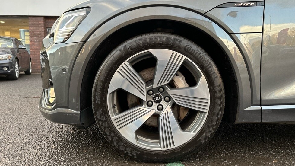 Used Audi e-tron 2021 for sale - 76415230: Photo 17