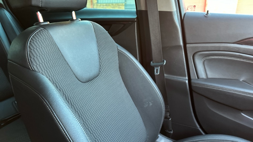 Used Vauxhall Insignia 2017 for sale - 76589881: Photo 21