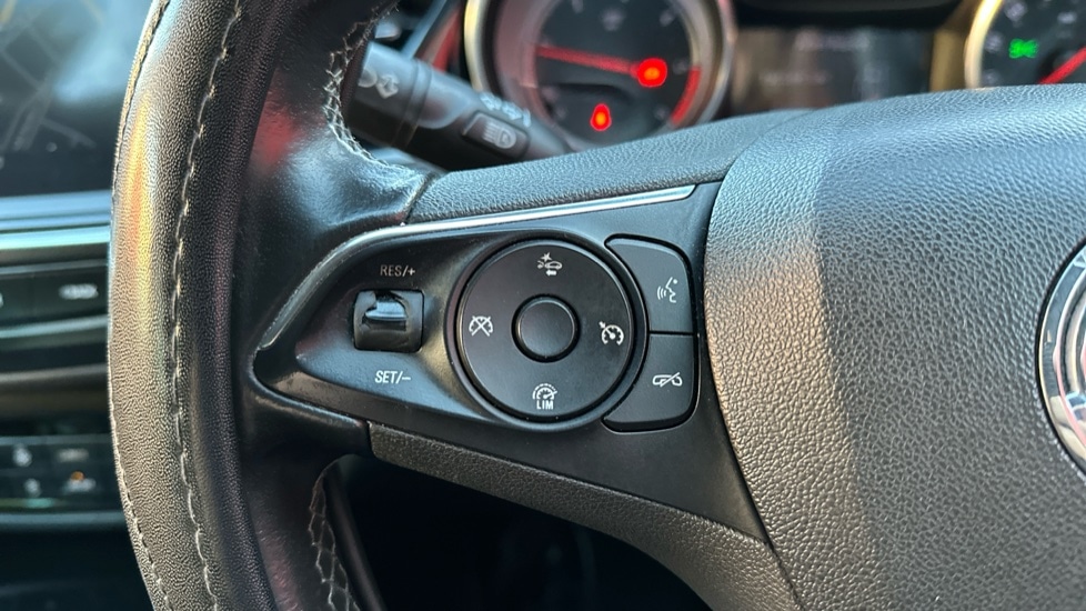 Used Vauxhall Insignia 2017 for sale - 76589881: Photo 24