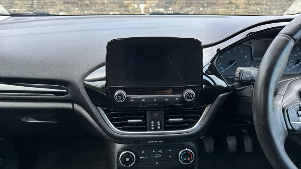Used Ford Fiesta 2018 for sale - 76146096: Photo 12