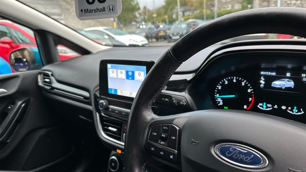 Used Ford Fiesta 2018 for sale - 76146096: Photo 24