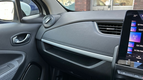Used Renault Zoe 2022 for sale - 76276833: Photo 33