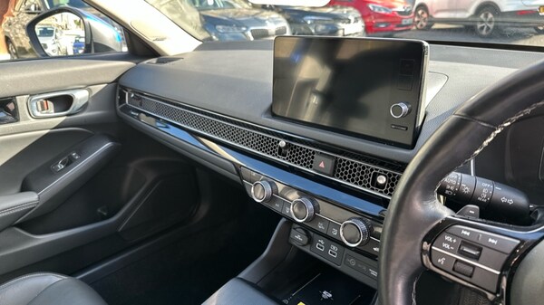 Used Honda Civic 2023 for sale - 76067082: Photo 15