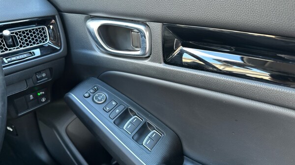 Used Honda Civic 2023 for sale - 76067082: Photo 27