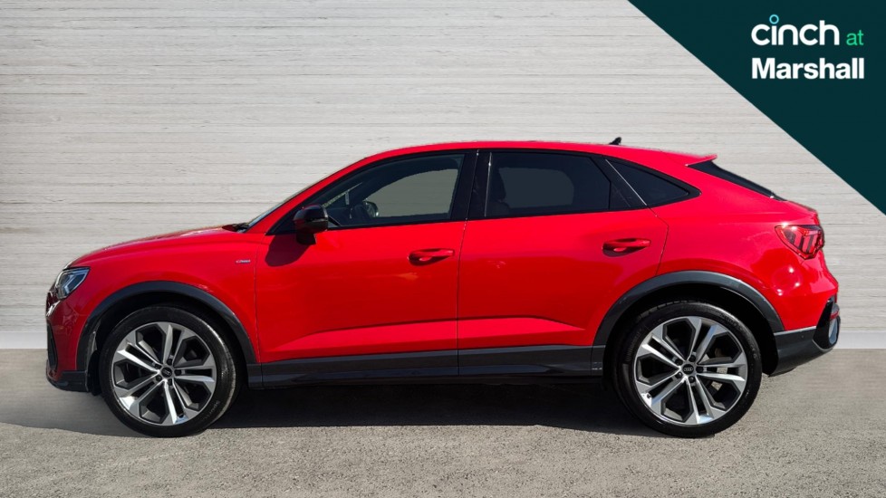 Used Audi Q3 2023 for sale - 76384496: Photo 6