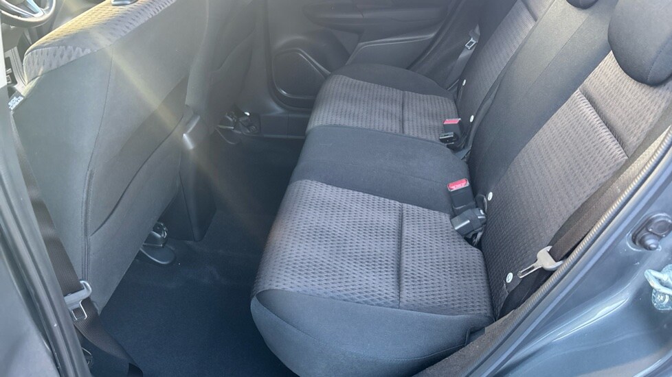 Used Honda Jazz 2018 for sale - 76493928: Photo 14