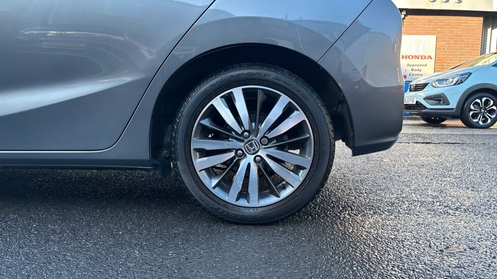 Used Honda Jazz 2018 for sale - 76493928: Photo 17