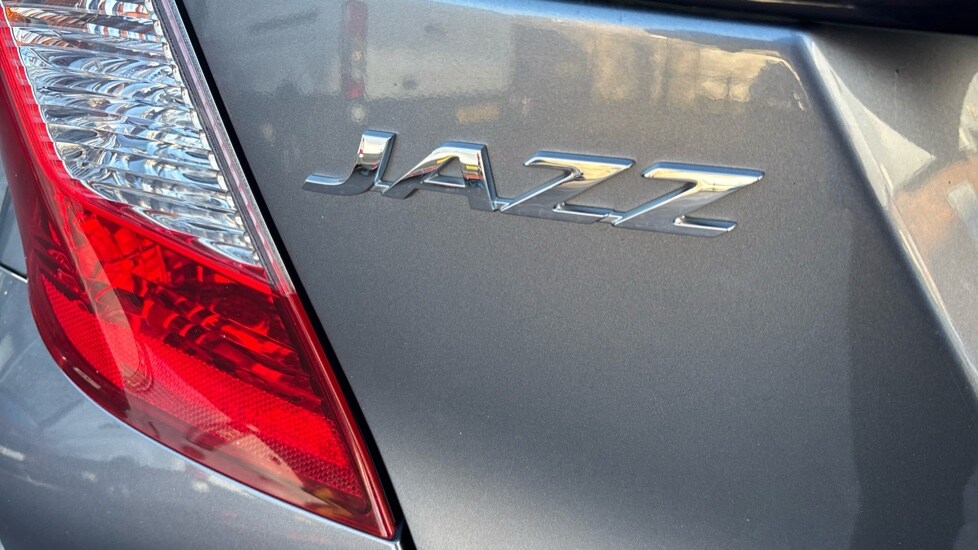 Used Honda Jazz 2018 for sale - 76493928: Photo 21